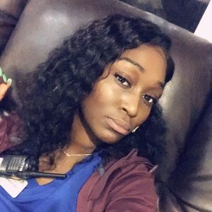 Meet your Posher, Tanya